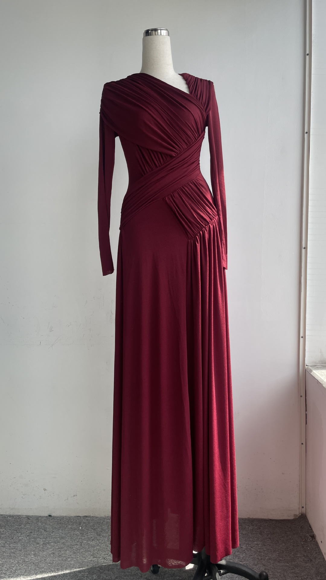Pleated Long Sleeve Maxi Dress with Unique Design, Floor-Length Formal Gown - Image 6